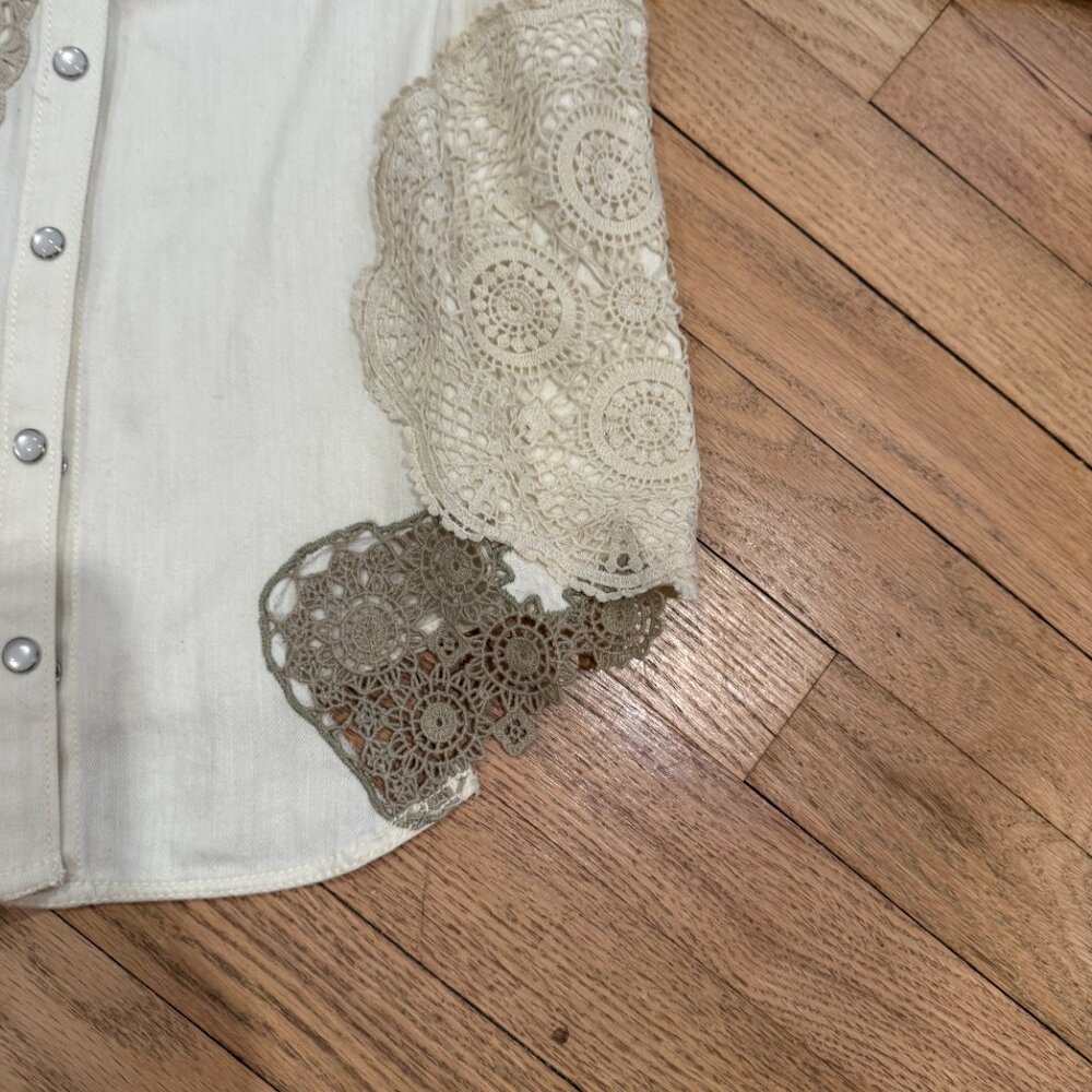 Anthropologie Bohemian Crochet 3/4 Sleeve Button Down NWOT Size XXS - Picture 6 of 7